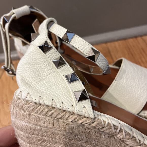 VALENTINO GARAVANI Rockstud Double Leather Wedge Espadrille Sandals Sz 39 / 9 - Picture 10 of 13